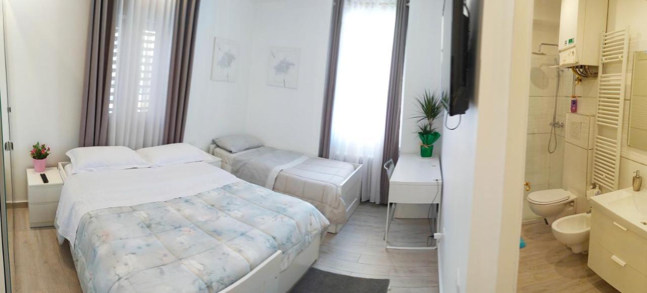 Modern Apartment / Room 2 Trente Buitenkant foto